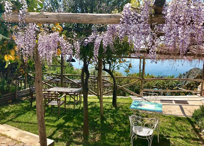 Casa Flora 2* Vietri