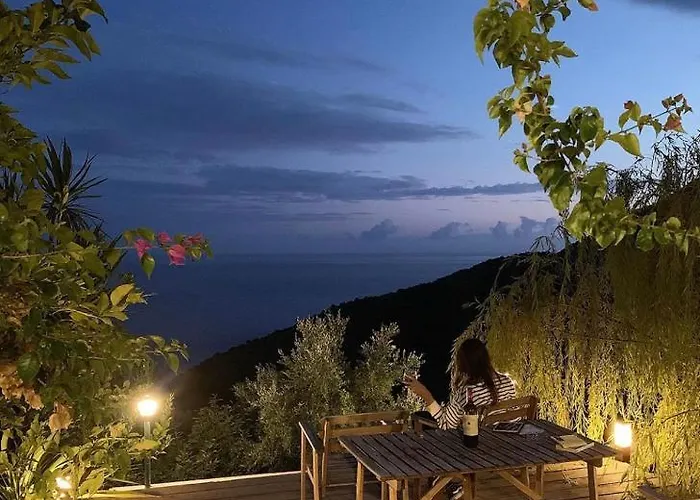 Casa Flora Bed and breakfast